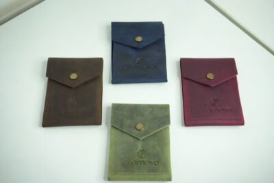 Pull Up Card Holder